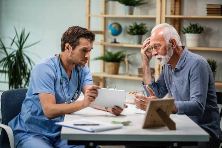 We willen allemaal gezondheidsproblemen en ziekten voorkomen en tegenwoordig kunnen we het ons niet meer veroorloven om zomaar iets ongezonds te doen. Maar wat is dan een effectieve preventiemaatregel?
